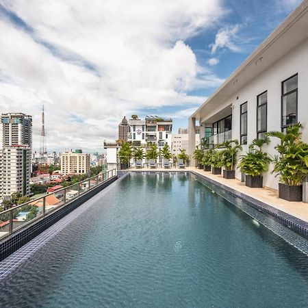 Mansion 51 Hotel & Apartment Phnom Penh Esterno foto
