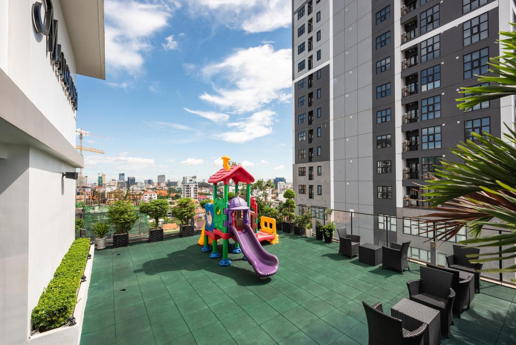 Mansion 51 Hotel & Apartment Phnom Penh Esterno foto