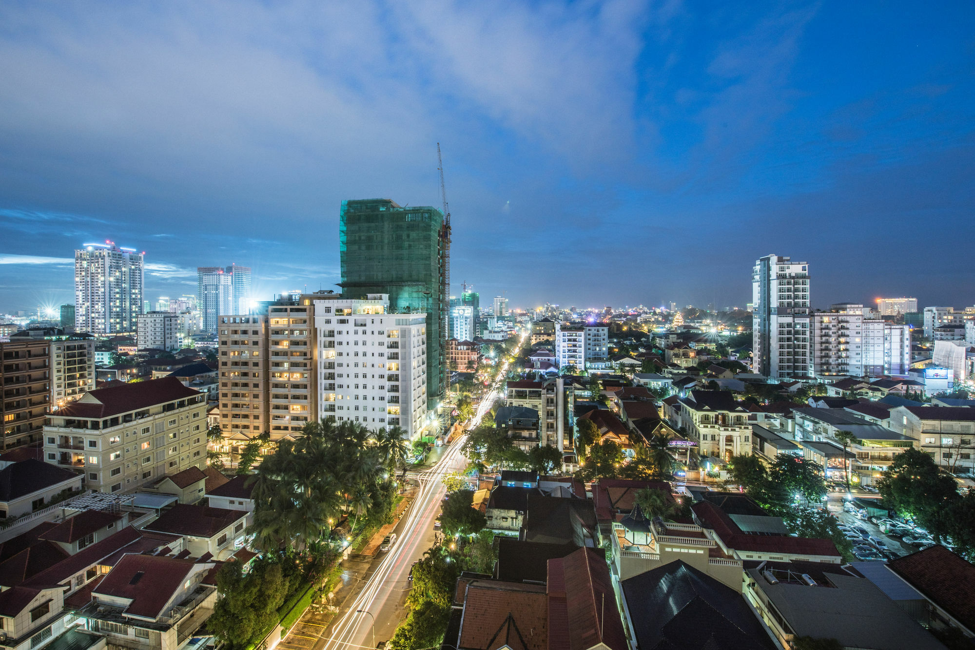 Mansion 51 Hotel & Apartment Phnom Penh Esterno foto