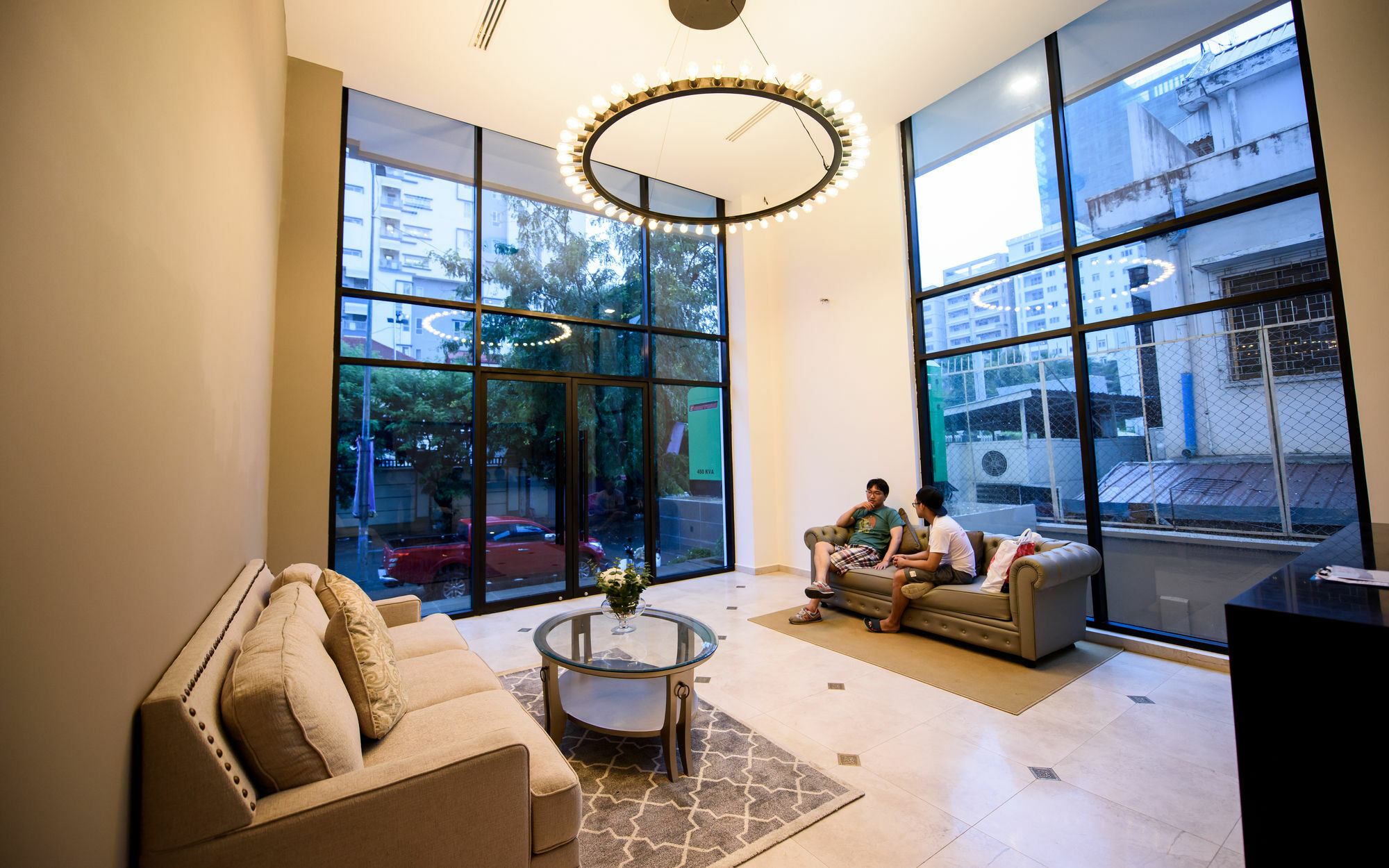 Mansion 51 Hotel & Apartment Phnom Penh Esterno foto